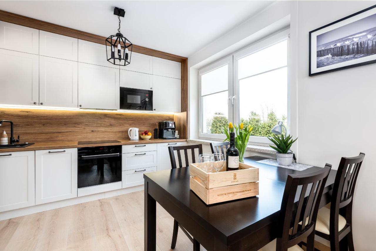 Przestrzenny Apartament 56M2 Z Tarasem - 2Homerent Kolobrzeg Bagian luar foto