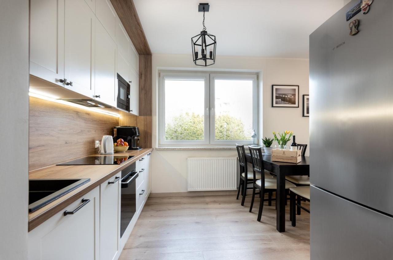 Przestrzenny Apartament 56M2 Z Tarasem - 2Homerent Kolobrzeg Bagian luar foto