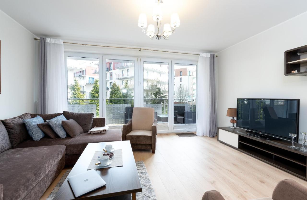 Przestrzenny Apartament 56M2 Z Tarasem - 2Homerent Kolobrzeg Bagian luar foto